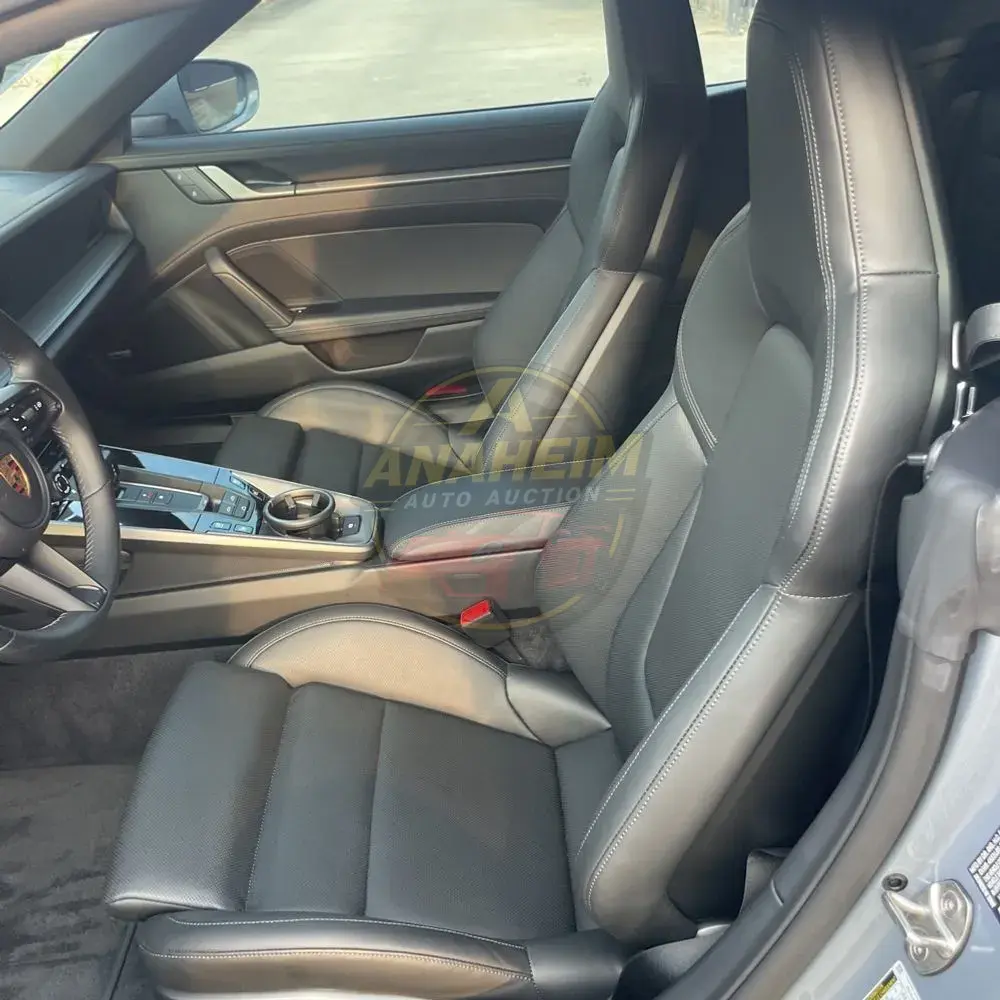 2023 Porsche 911 Carrera 4S