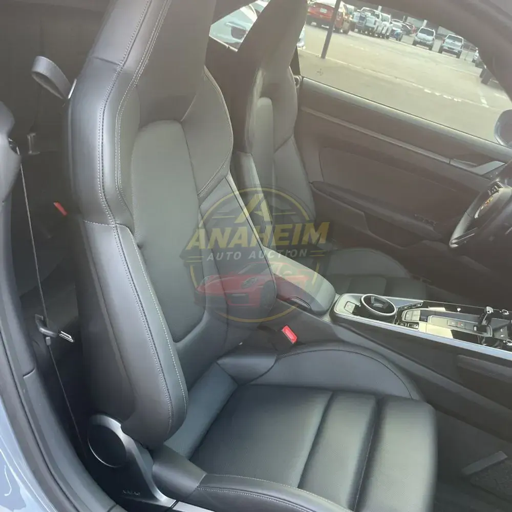 2023 Porsche 911 Carrera 4S