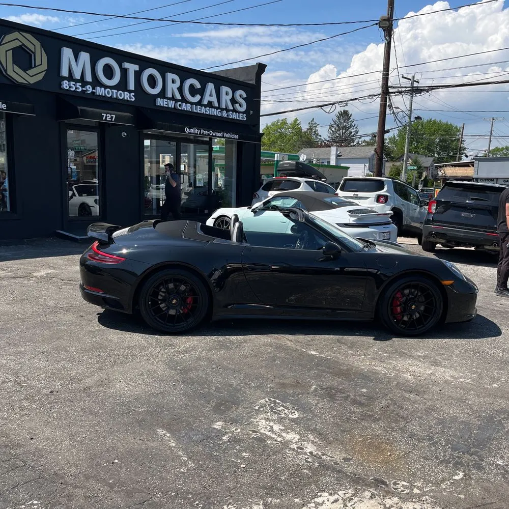 2019 Porsche 911 Carrera 4 GTS