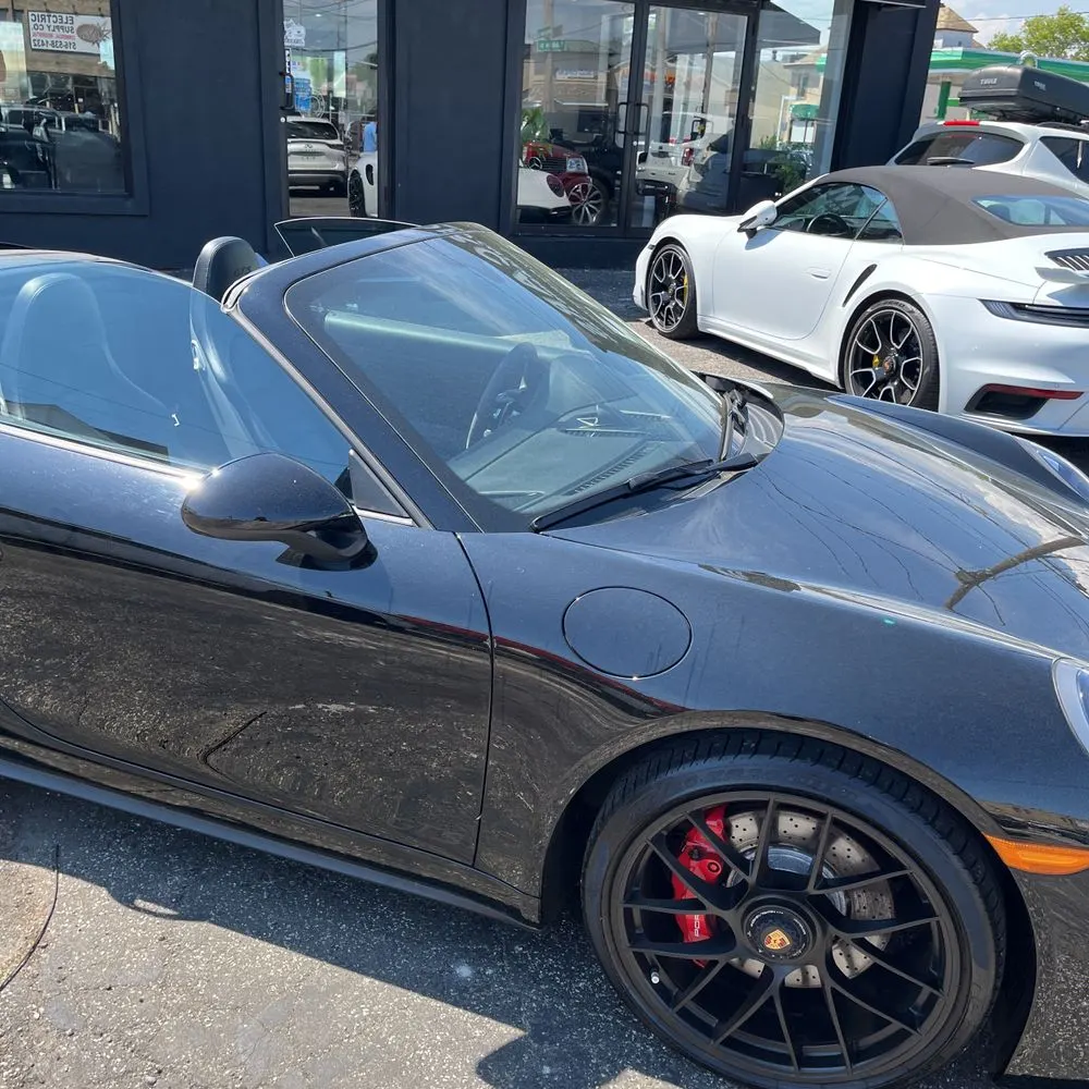 2019 Porsche 911 Carrera 4 GTS