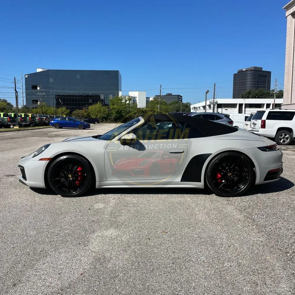 2020 Porsche 911 Carrera 4S