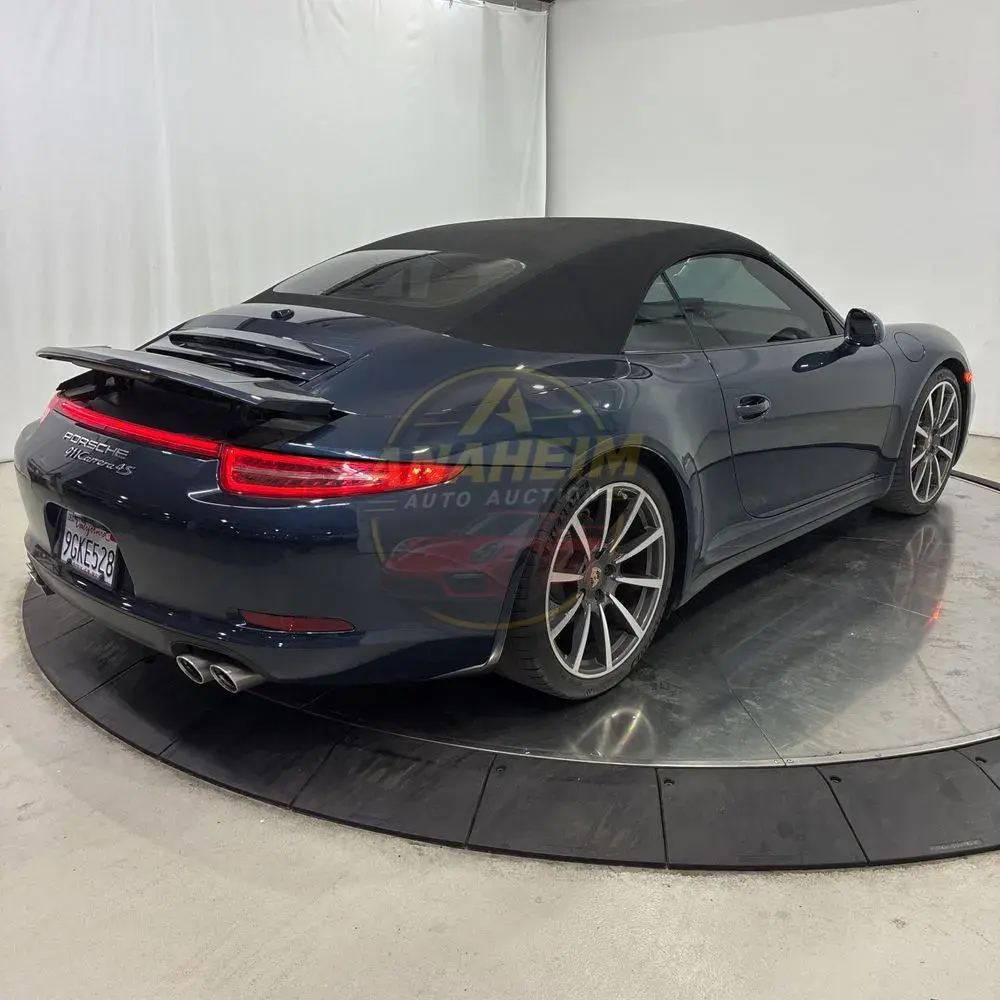 2014 Porsche 911 Carrera 4S