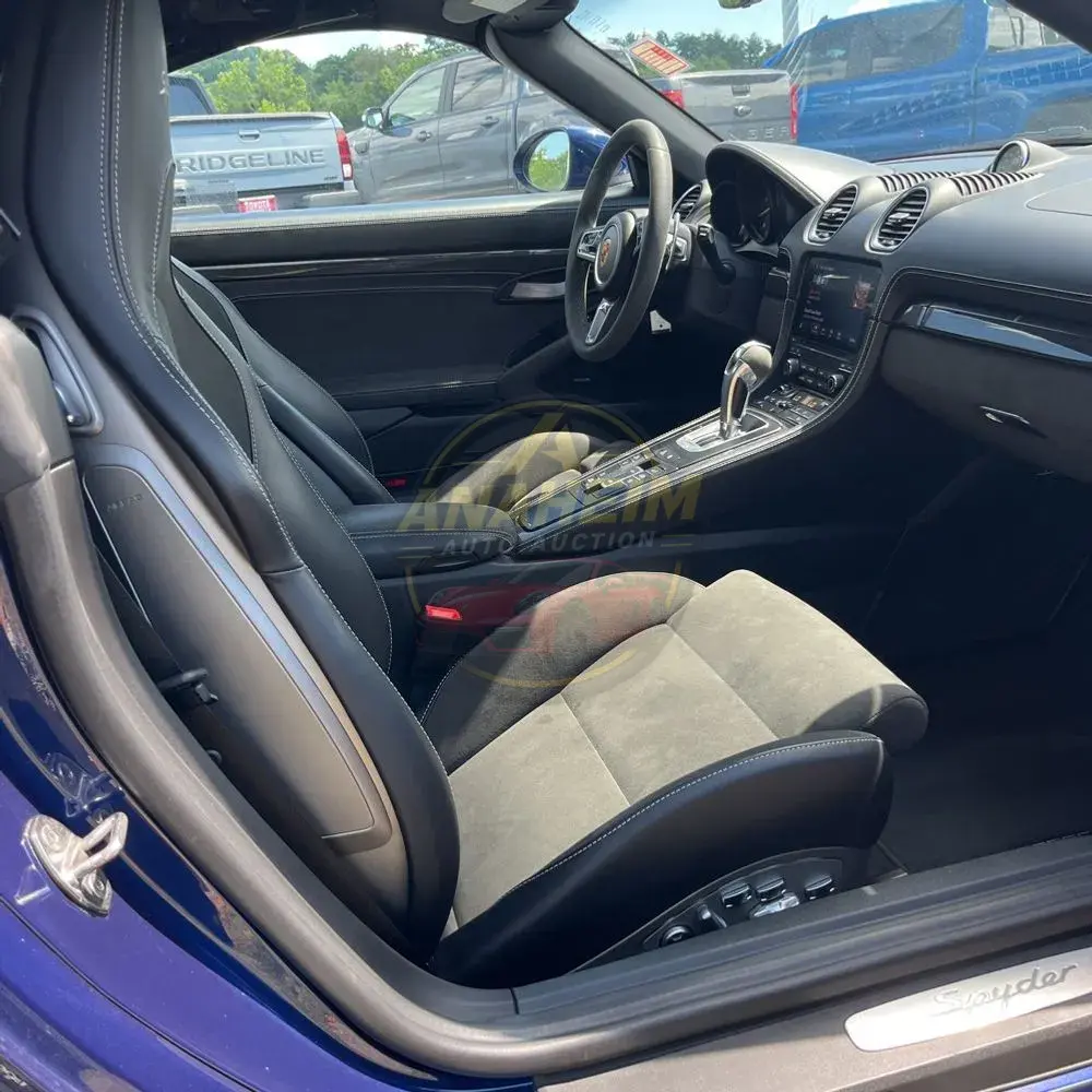 2023 Porsche 718 Boxster Spyder