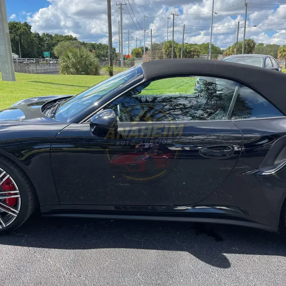 2014 Porsche 911 Carrera 4 Base