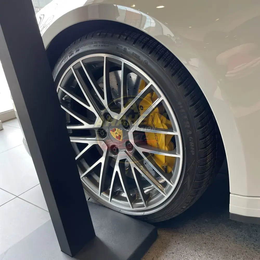 2024 Porsche 911 Turbo S