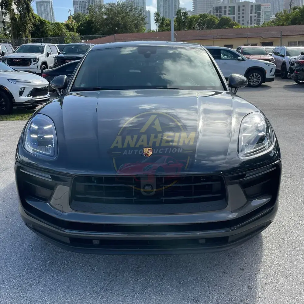 2023 Porsche Macan T