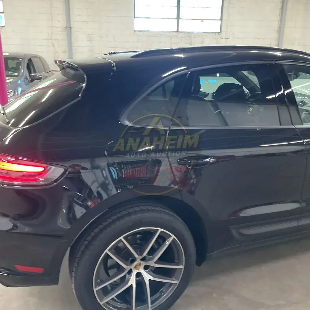 2024 Porsche Macan Base