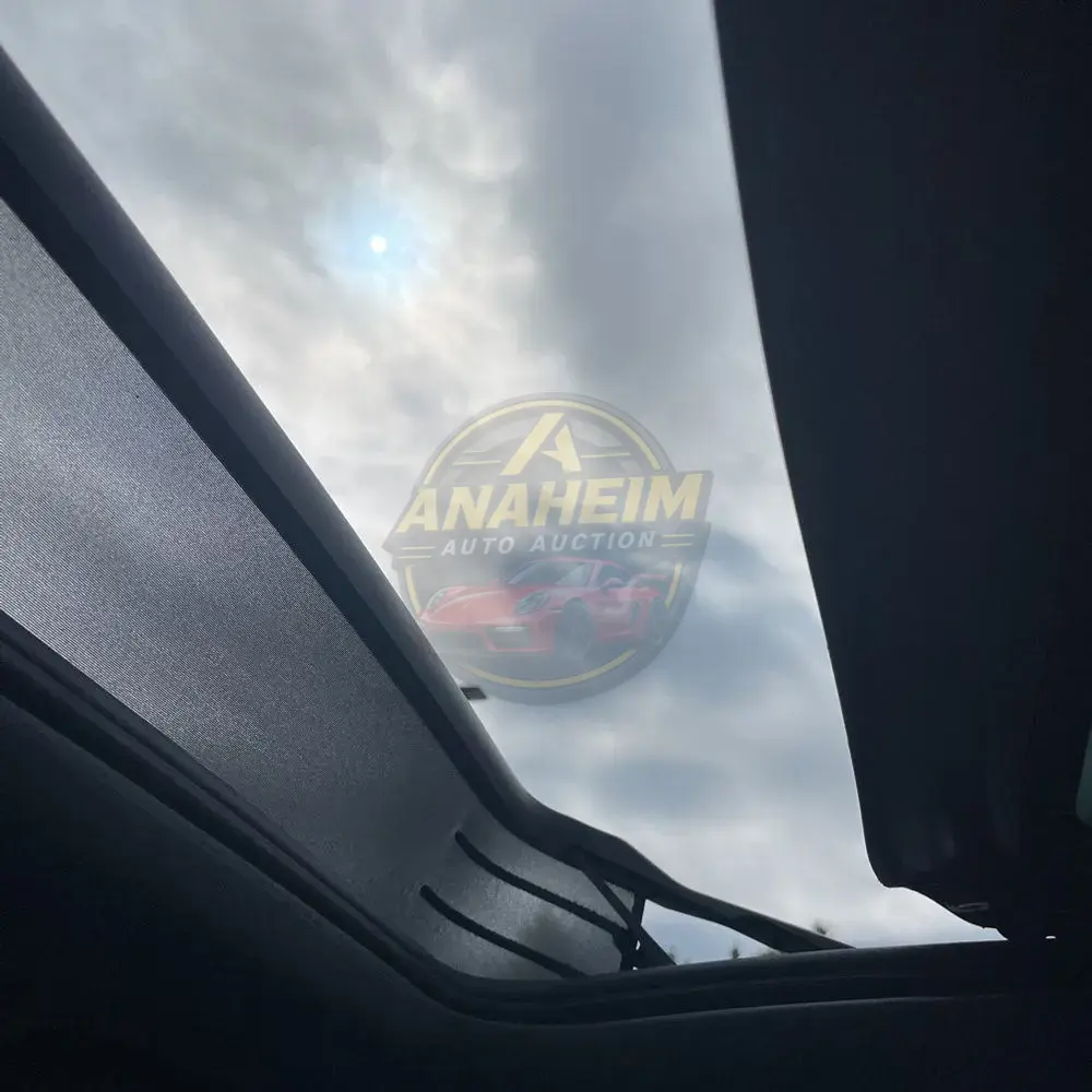 2022 Porsche Macan Base