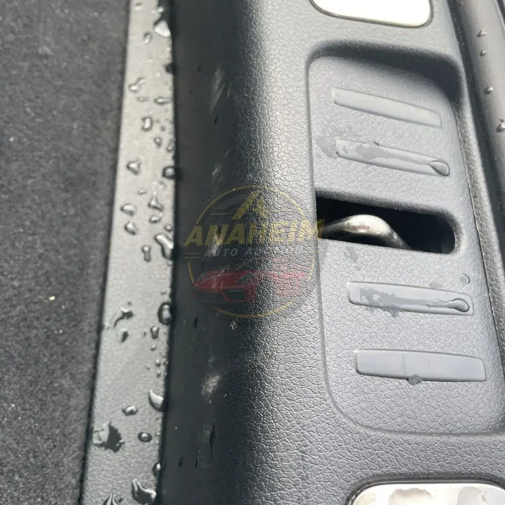 2022 Porsche Macan Base