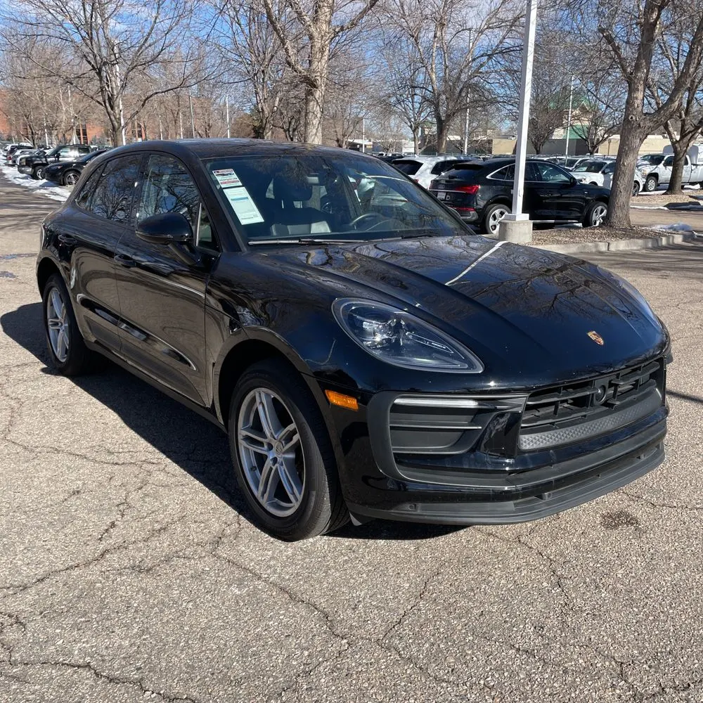 2024 Porsche Macan Base