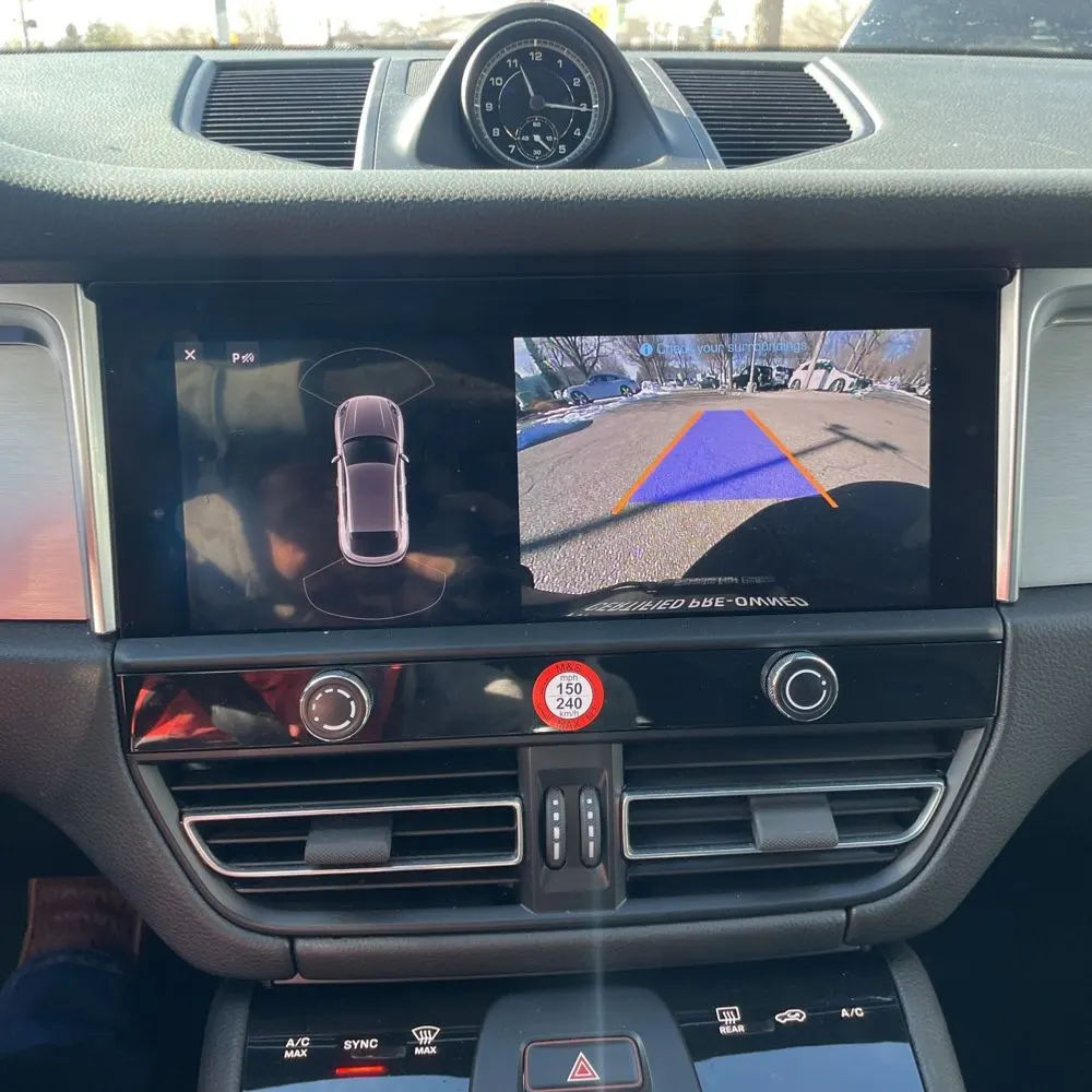 2024 Porsche Macan Base