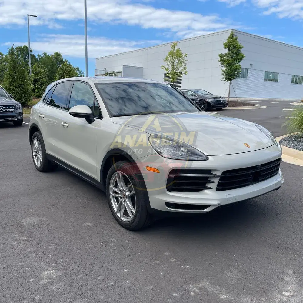 2022 Porsche Cayenne Base