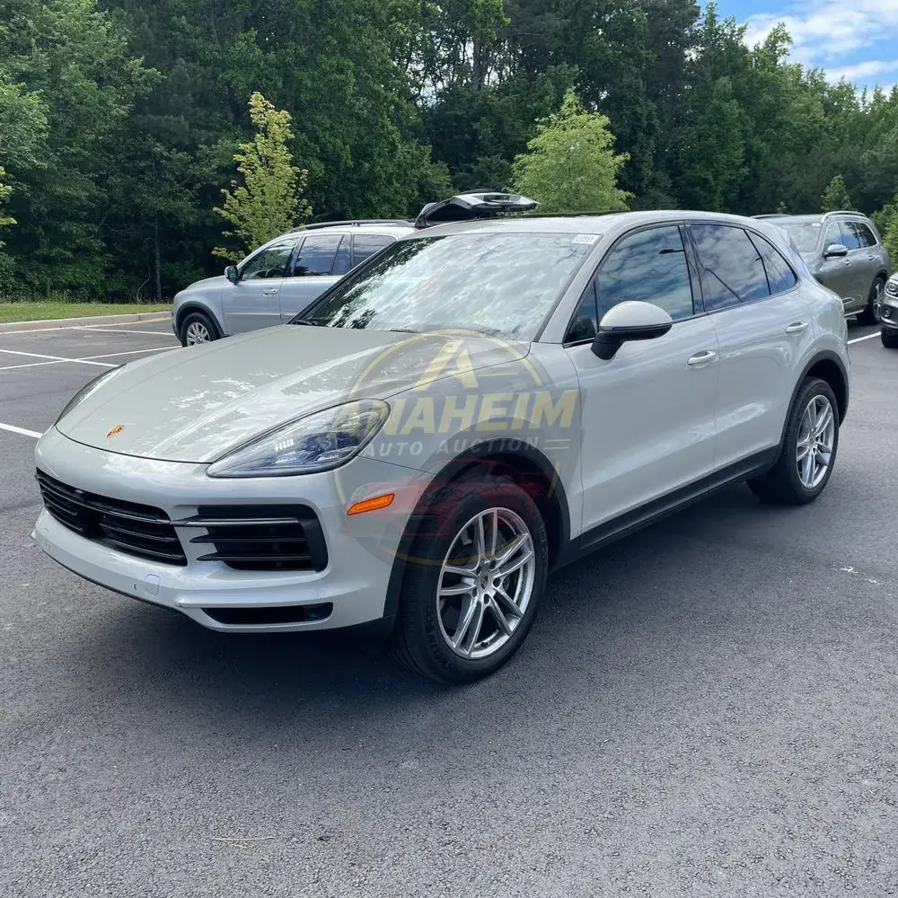 2022 Porsche Cayenne Base