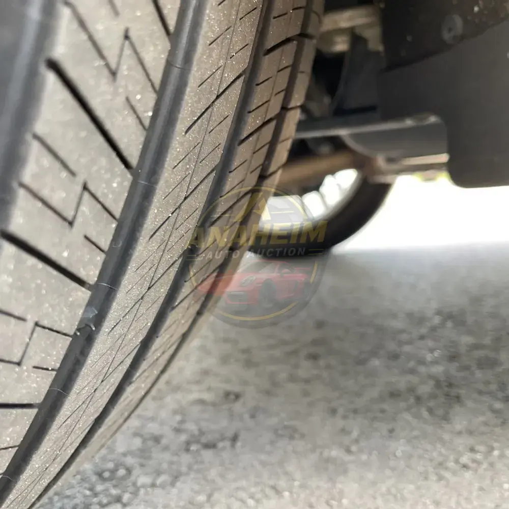 2022 Porsche Cayenne Base