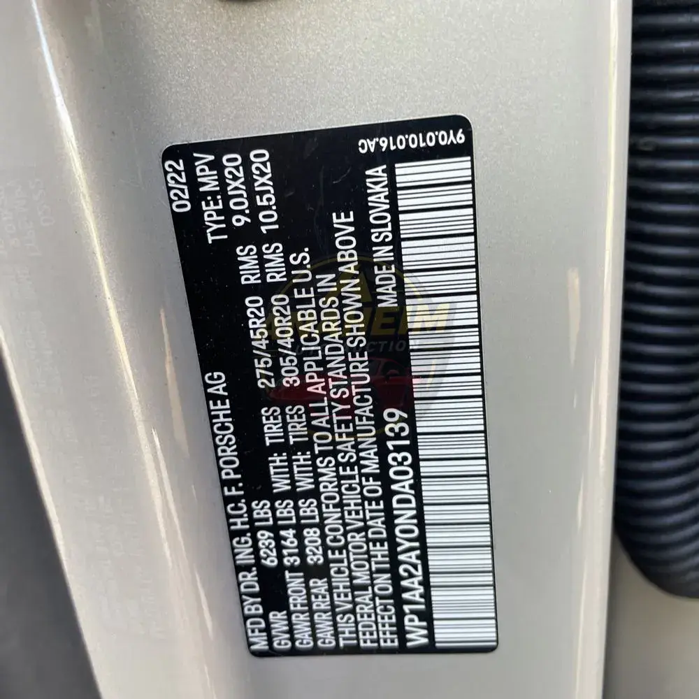 2022 Porsche Cayenne Base
