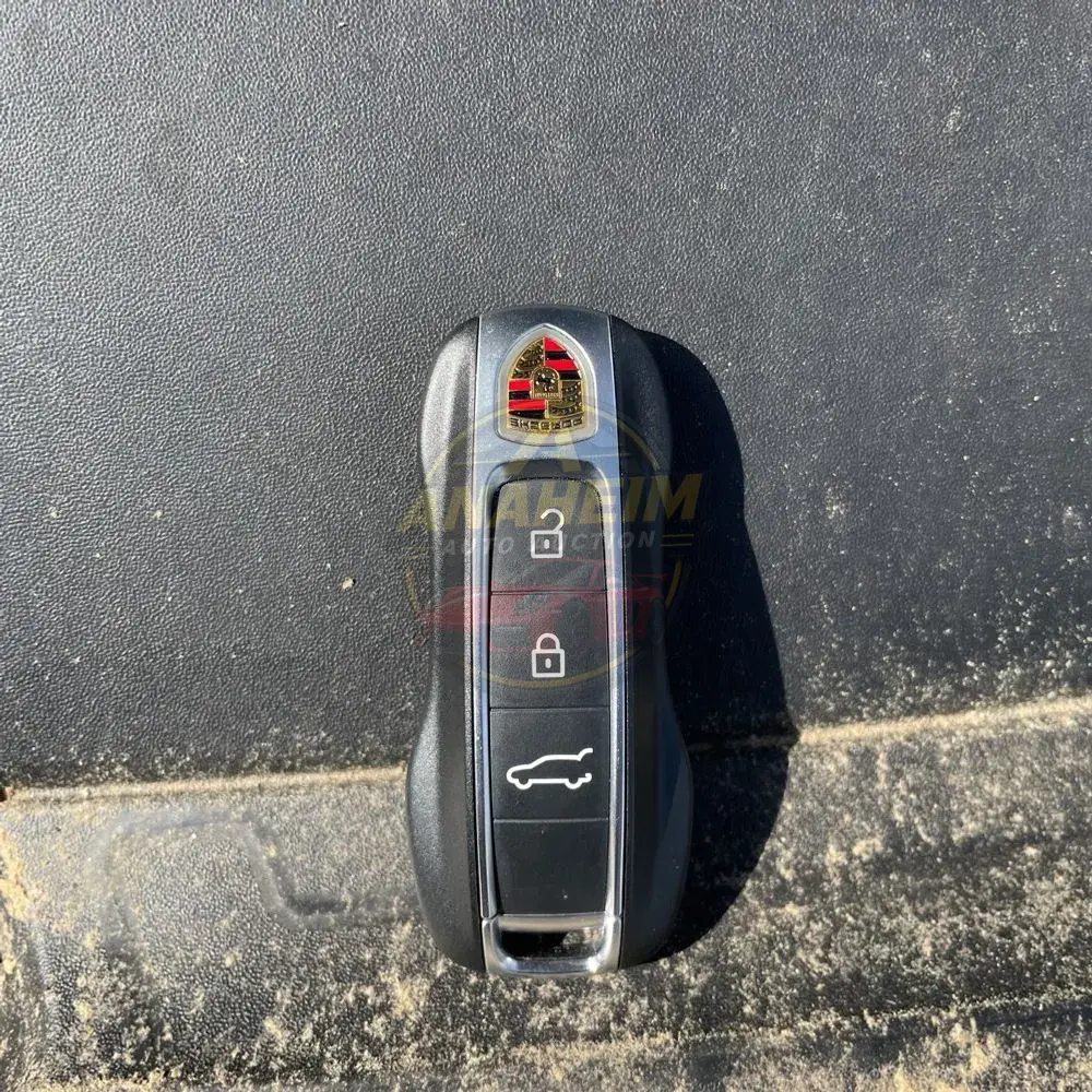 2022 Porsche Cayenne Base