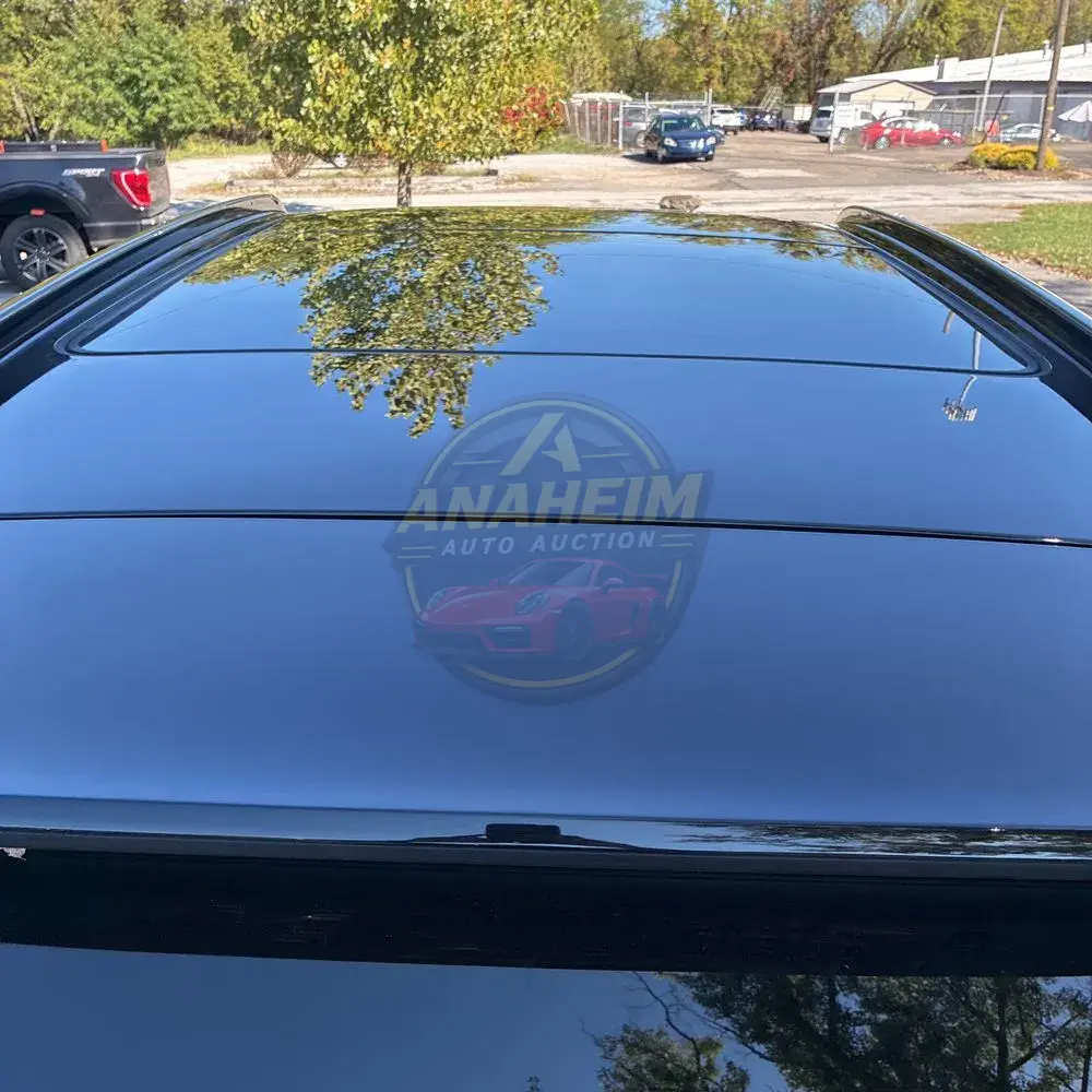 2023 Porsche Cayenne Platinum Edition