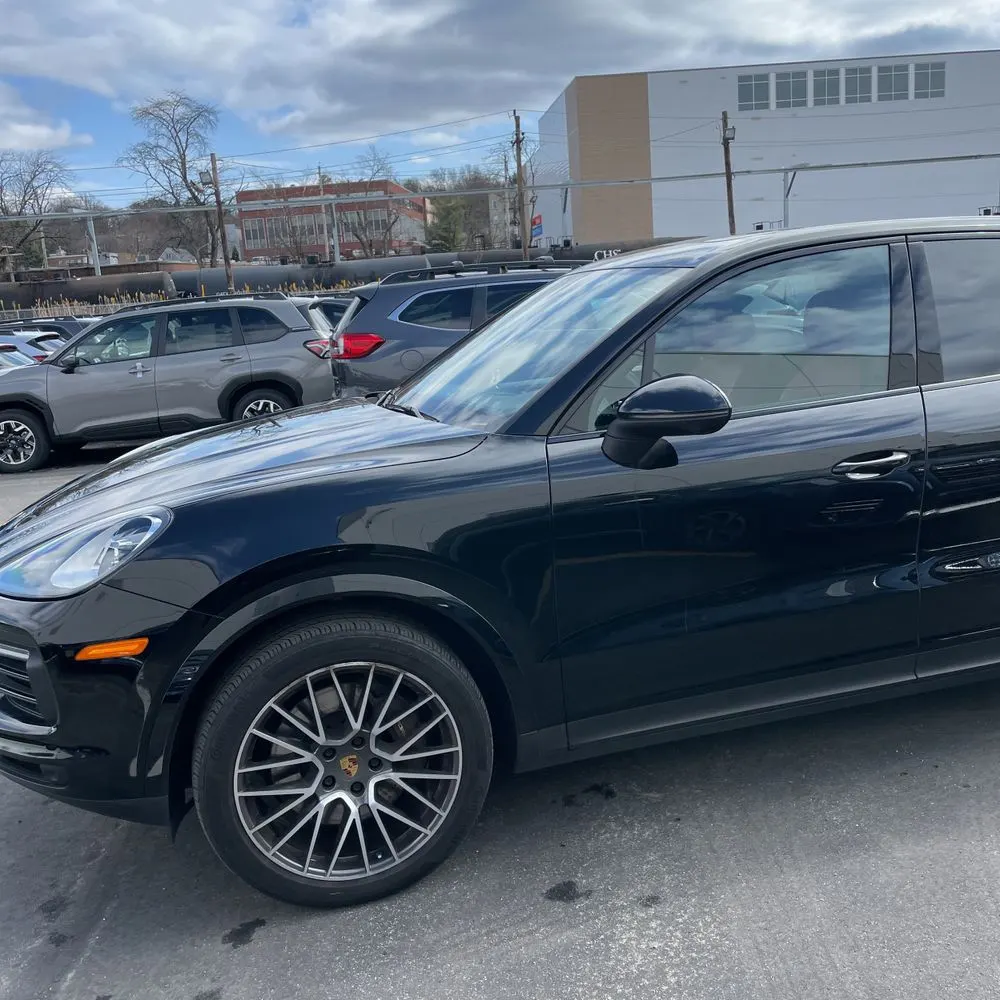 2021 Porsche Cayenne Base