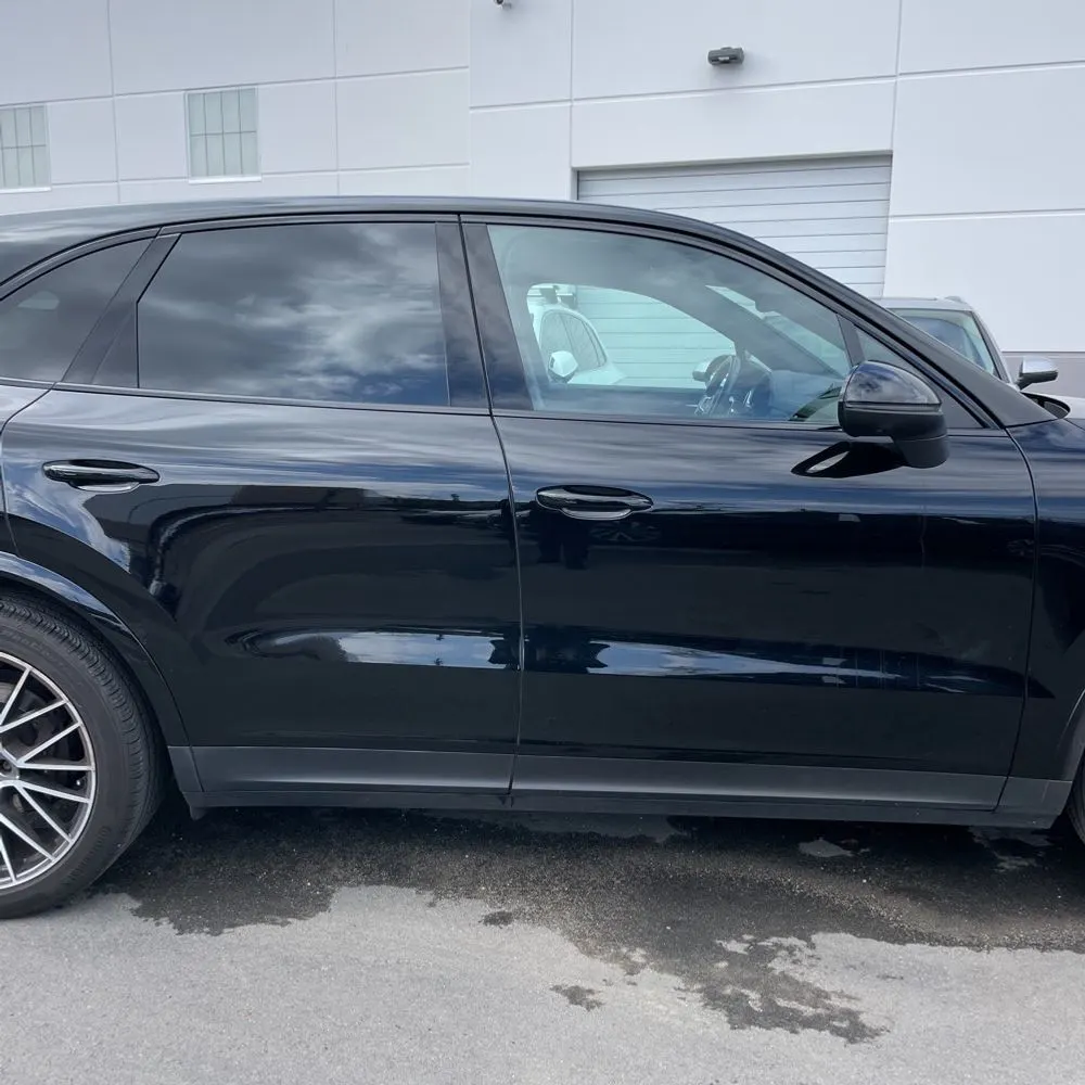 2021 Porsche Cayenne Base