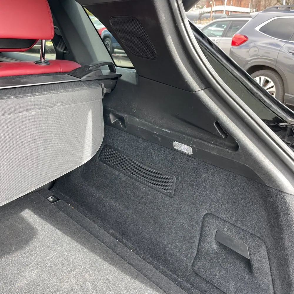 2021 Porsche Cayenne Base
