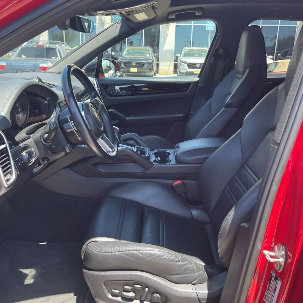 2023 Porsche Cayenne