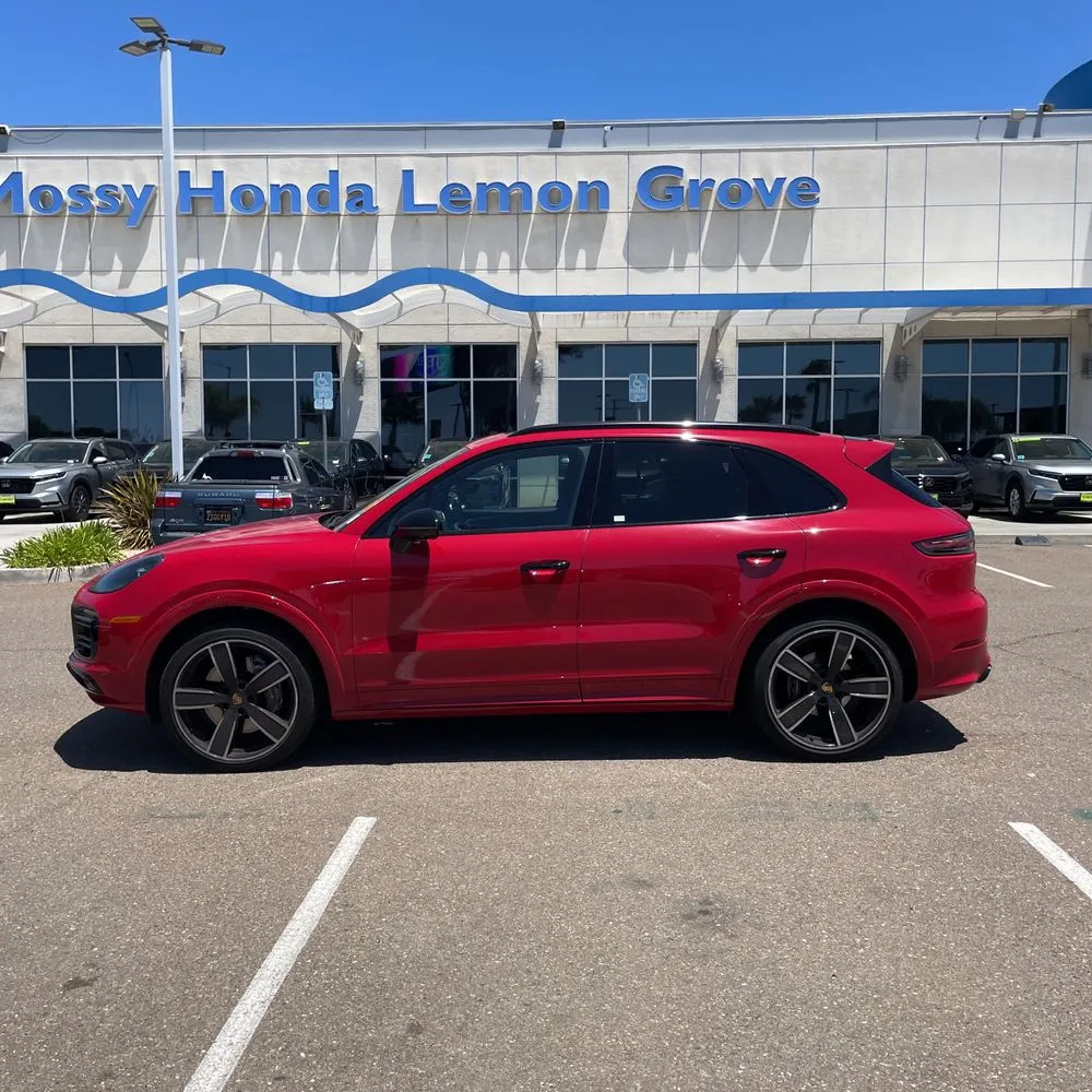 2023 Porsche Cayenne