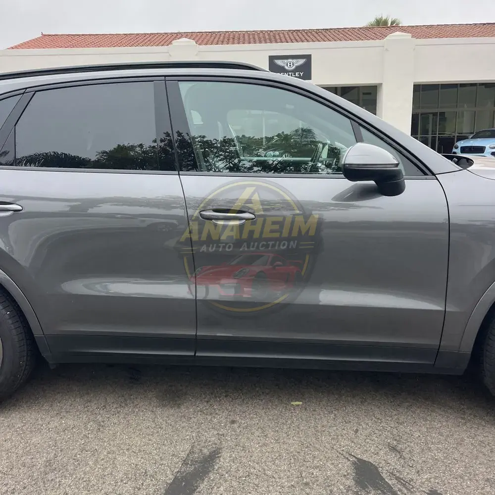 2023 Porsche Cayenne