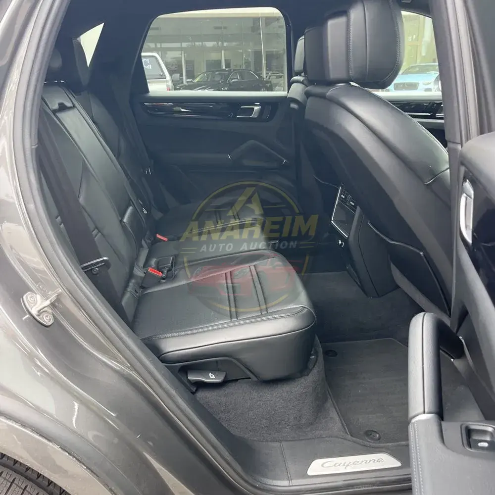 2023 Porsche Cayenne