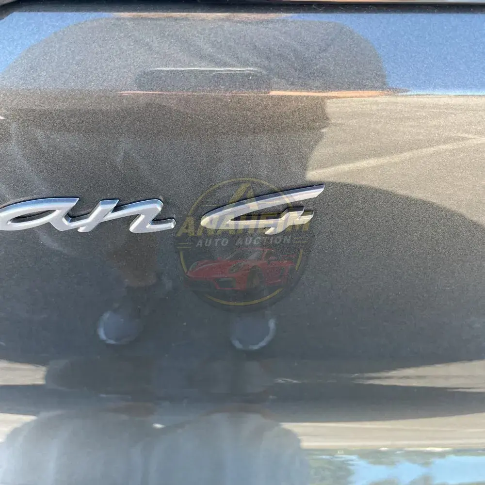2025 Porsche Macan EV 4