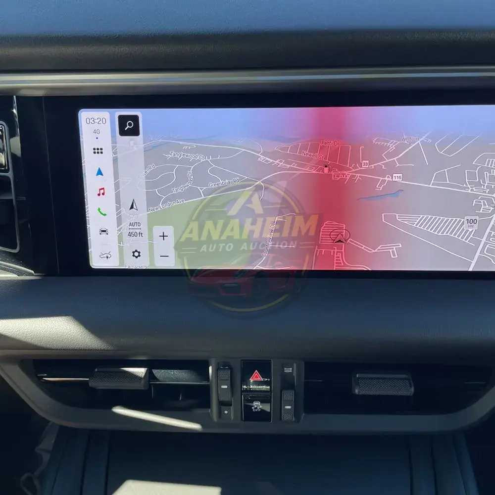 2025 Porsche Macan EV 4