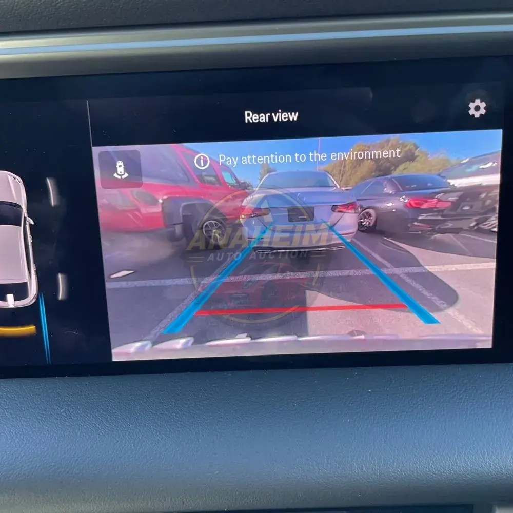 2025 Porsche Macan EV 4
