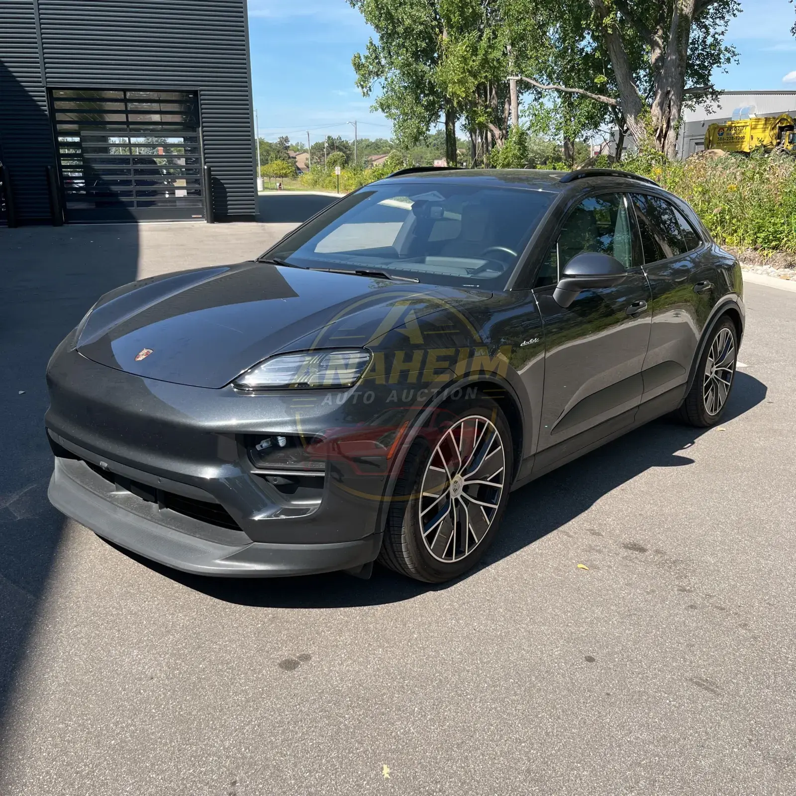 2024 Porsche Macan EV 4