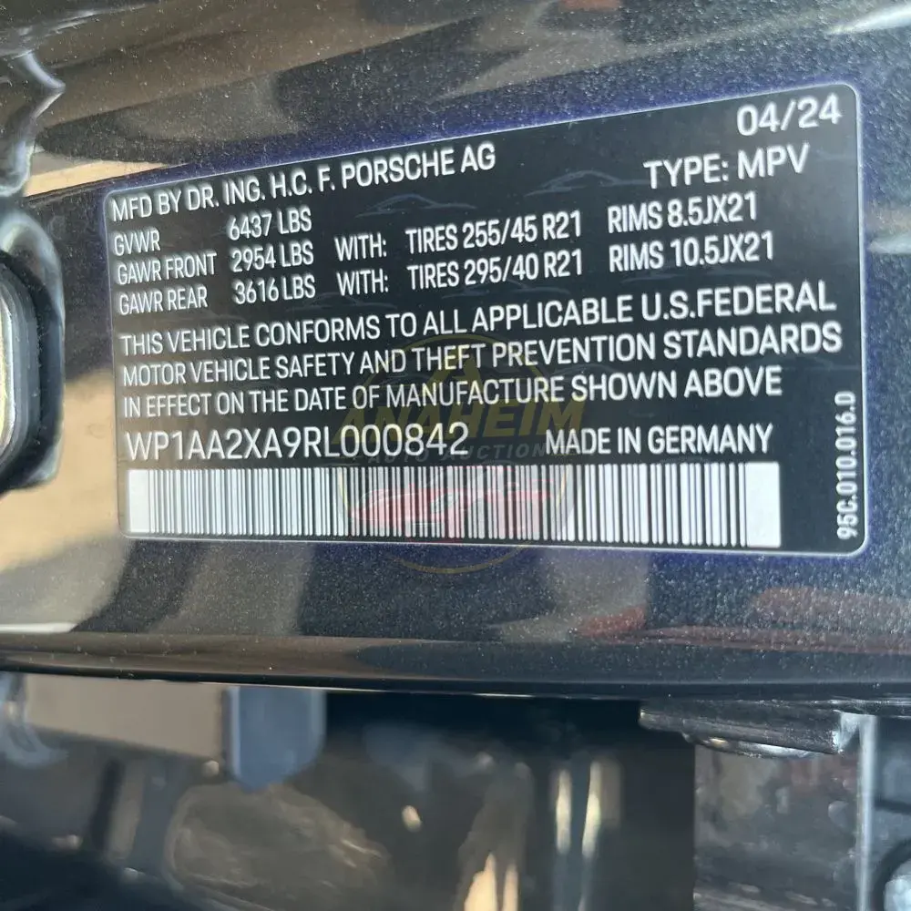 2024 Porsche Macan EV 4