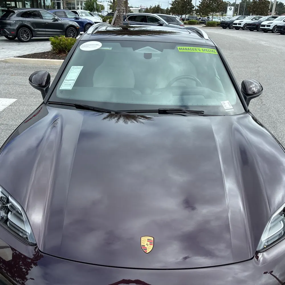 2024 Porsche Macan EV 4