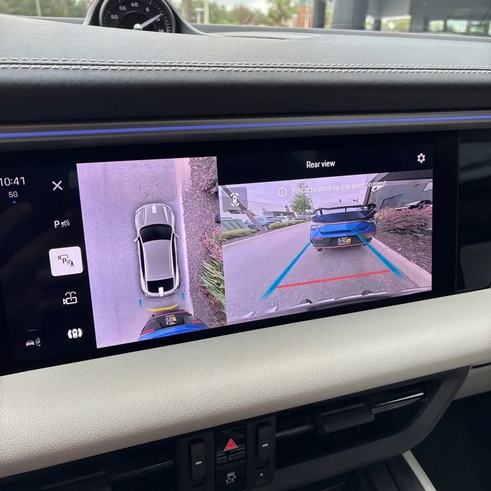 2024 Porsche Macan EV 4