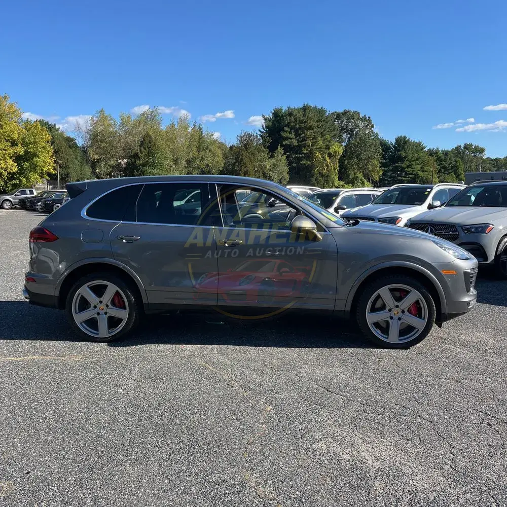 2017 Porsche Cayenne Turbo