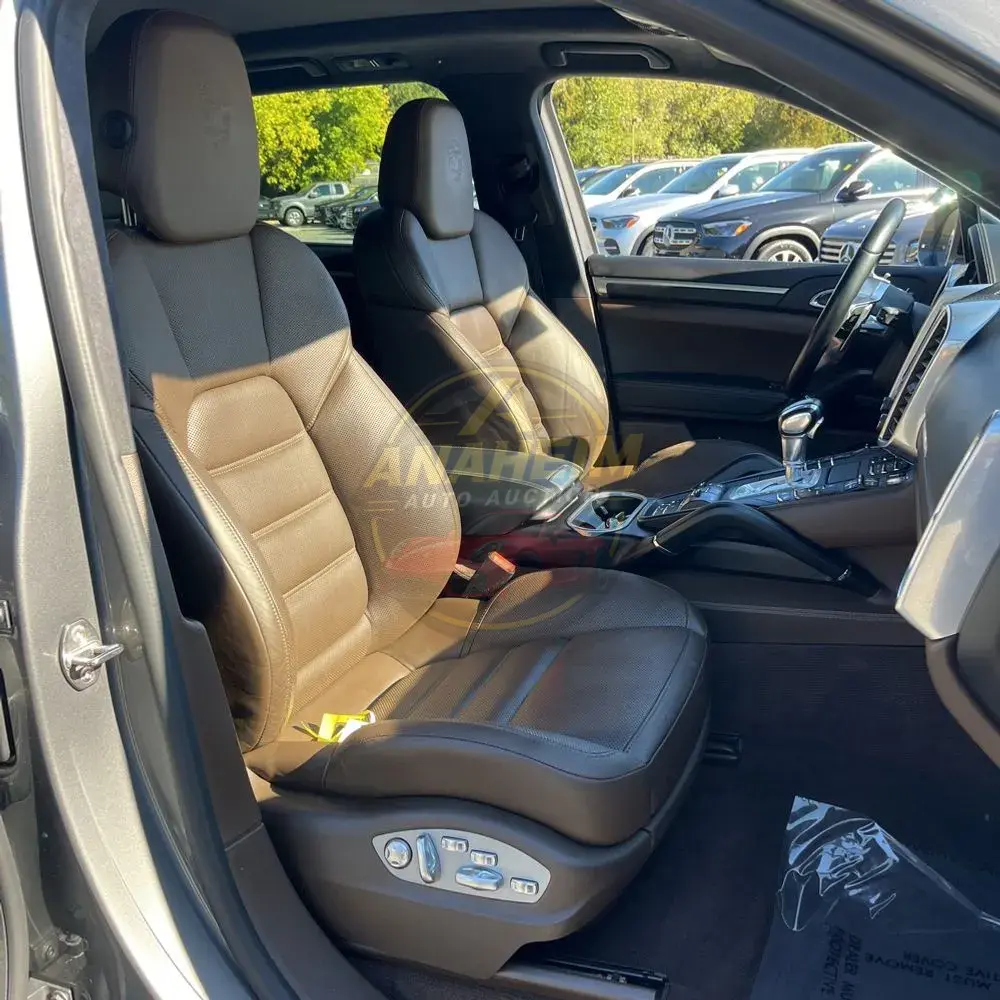 2017 Porsche Cayenne Turbo