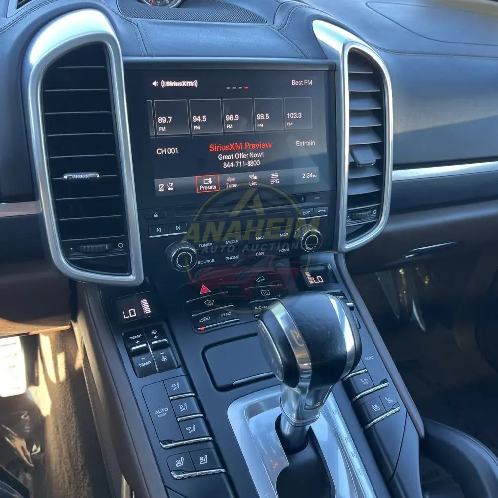 2017 Porsche Cayenne Turbo