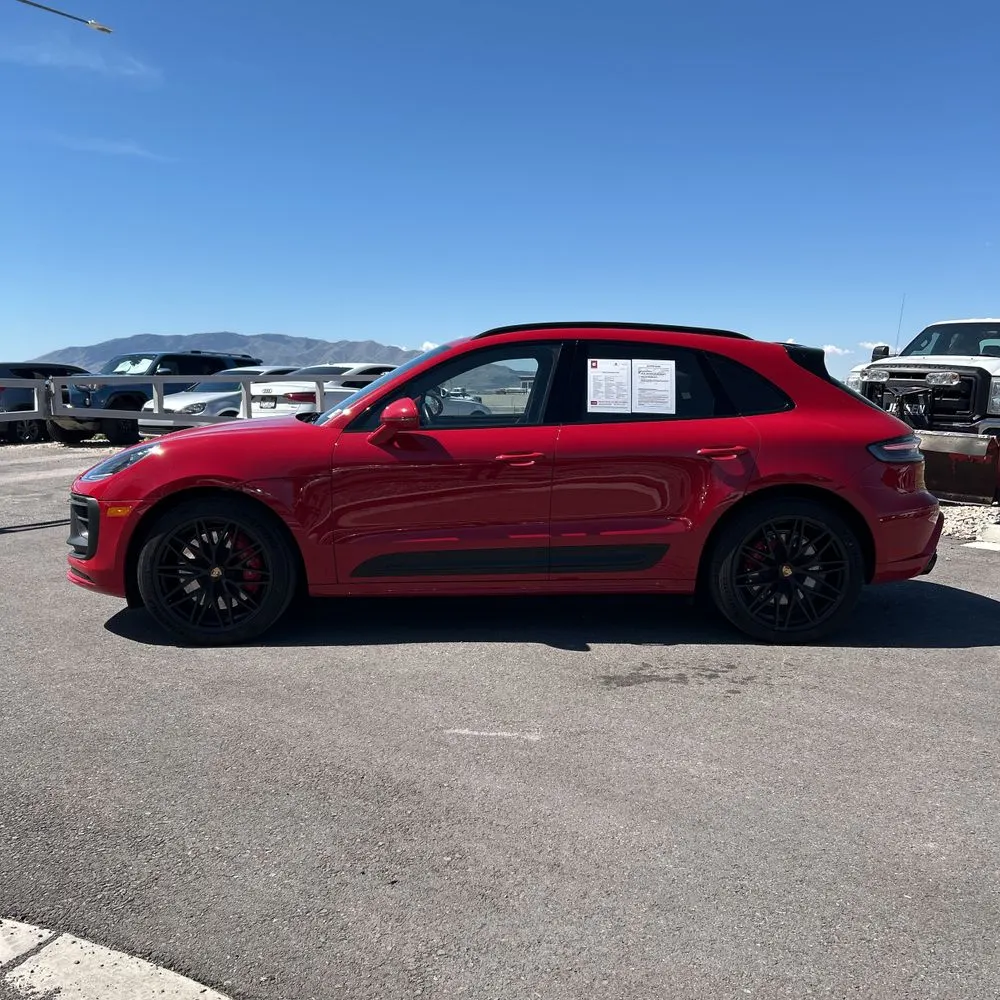 2023 Porsche Macan GTS