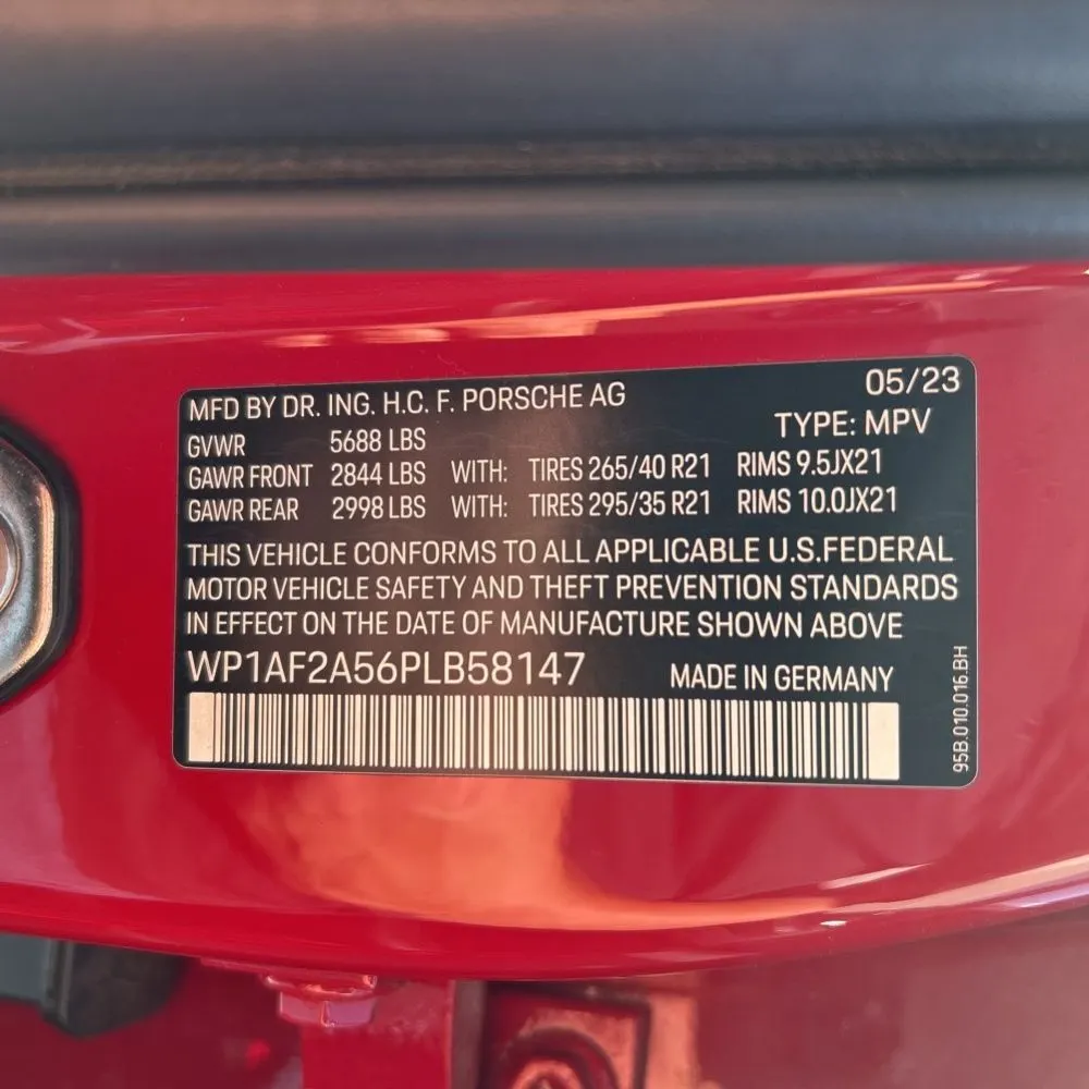 2023 Porsche Macan GTS