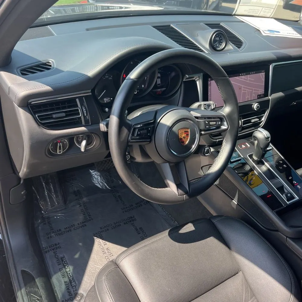 2022 Porsche Macan GTS