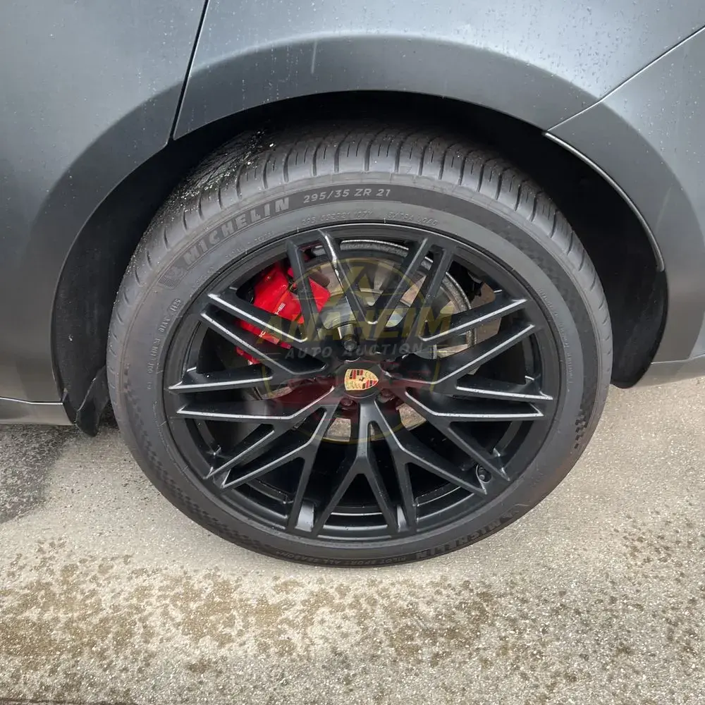 2022 Porsche Macan GTS