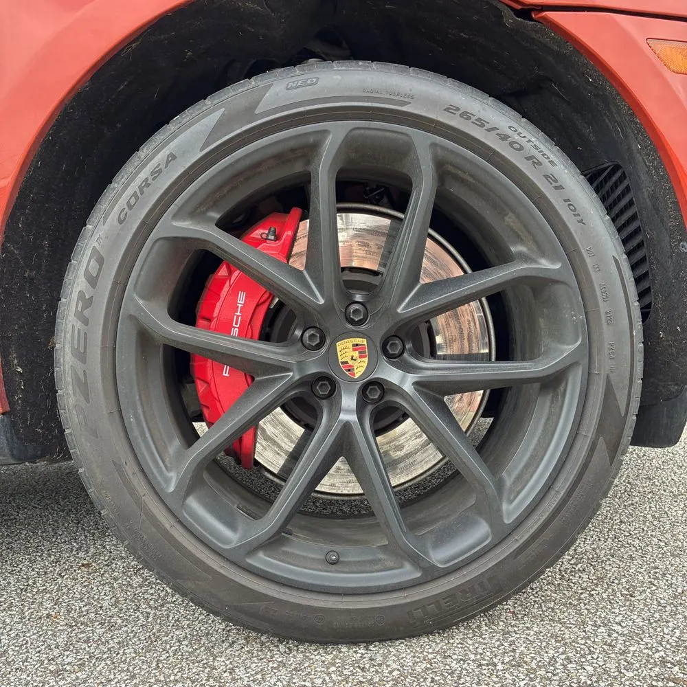 2024 Porsche Macan GTS