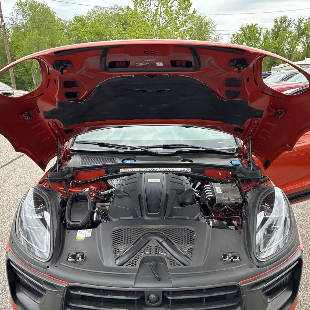 2024 Porsche Macan GTS
