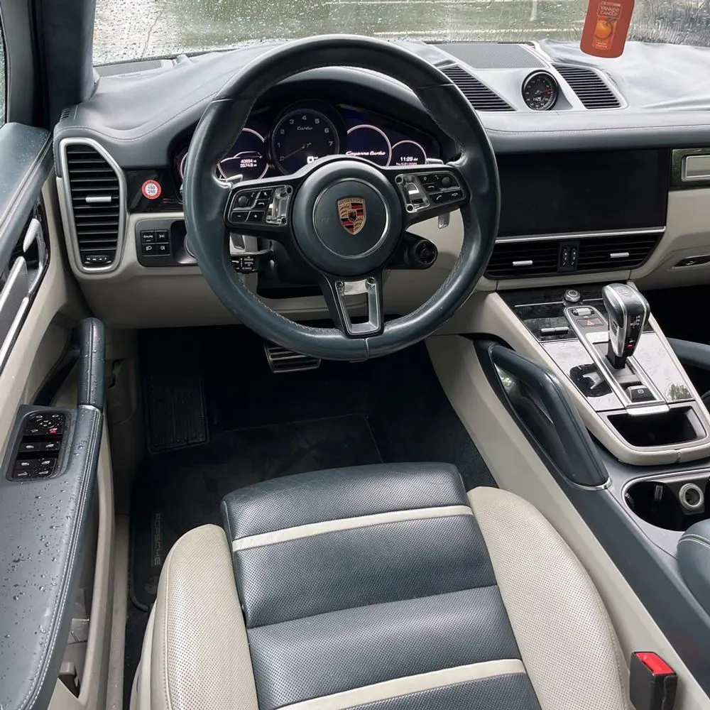 2020 Porsche Cayenne Turbo