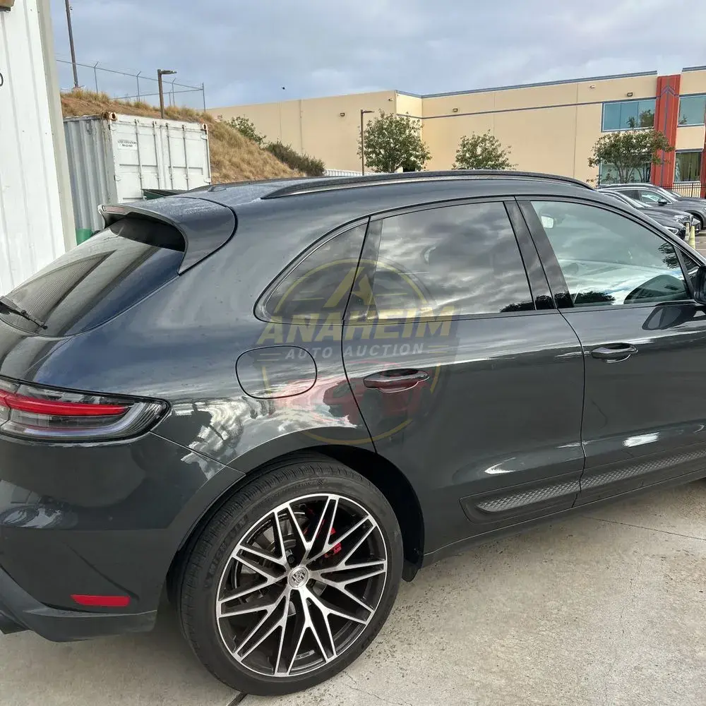 2022 Porsche Macan S