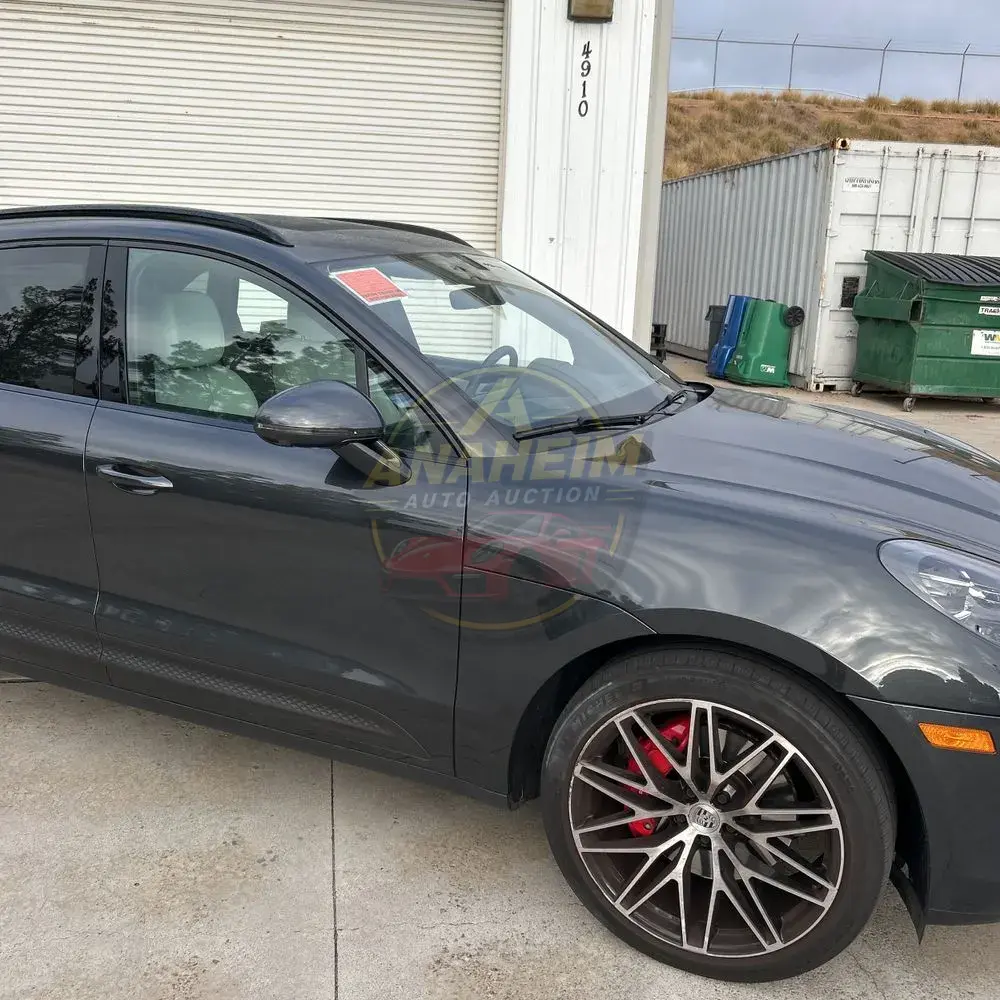 2022 Porsche Macan S