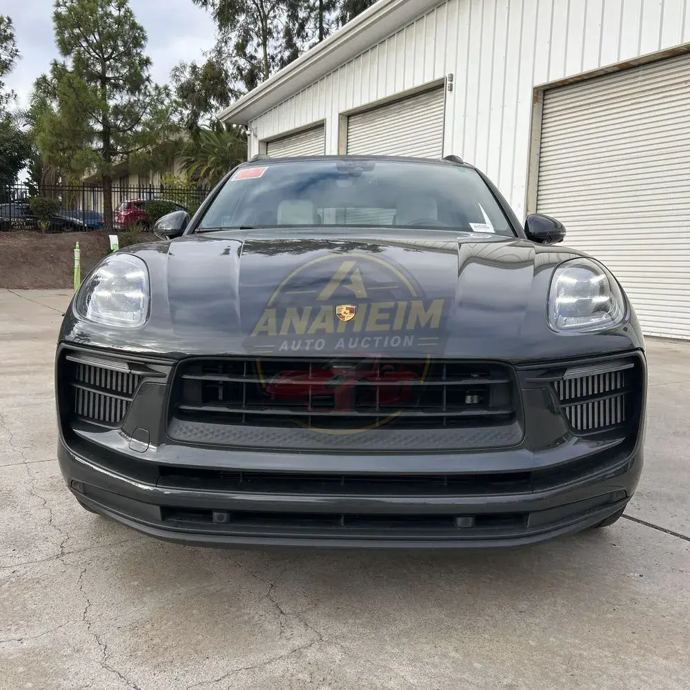 2022 Porsche Macan S