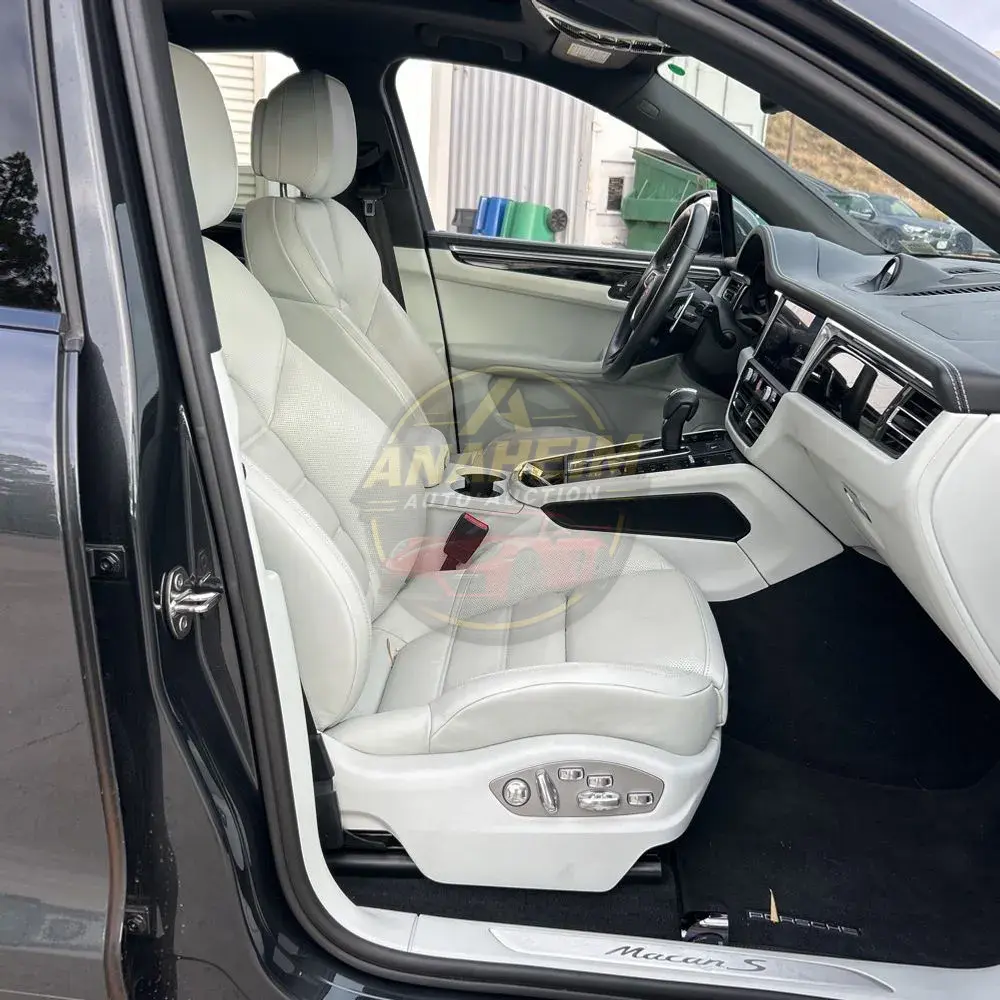 2022 Porsche Macan S