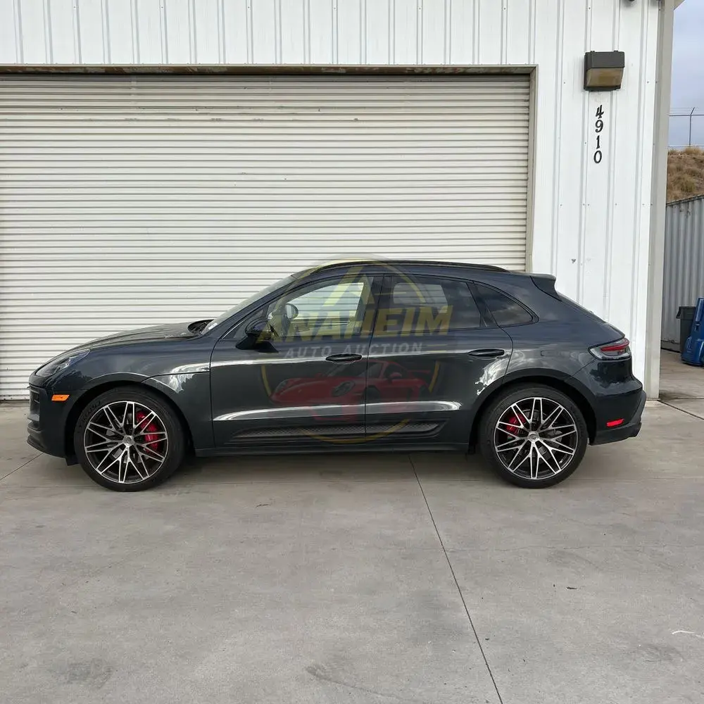 2022 Porsche Macan S